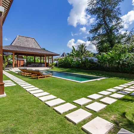 Alea Estate Villa Kerobokan  Bagian luar foto